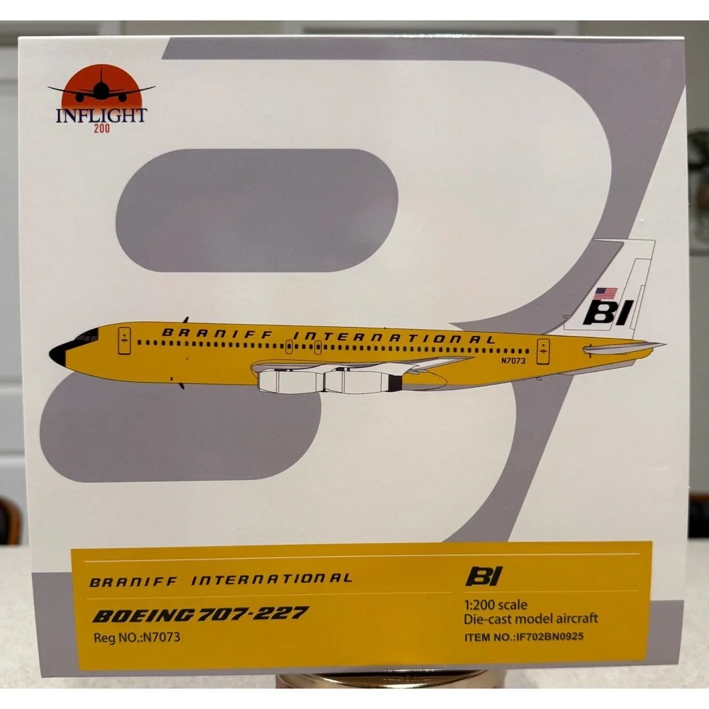 BRANIFF/B707 SUPERJET/N7073/YLW/INFLIGHT/IF702BN0925/ 1:200/NEW/81040926
